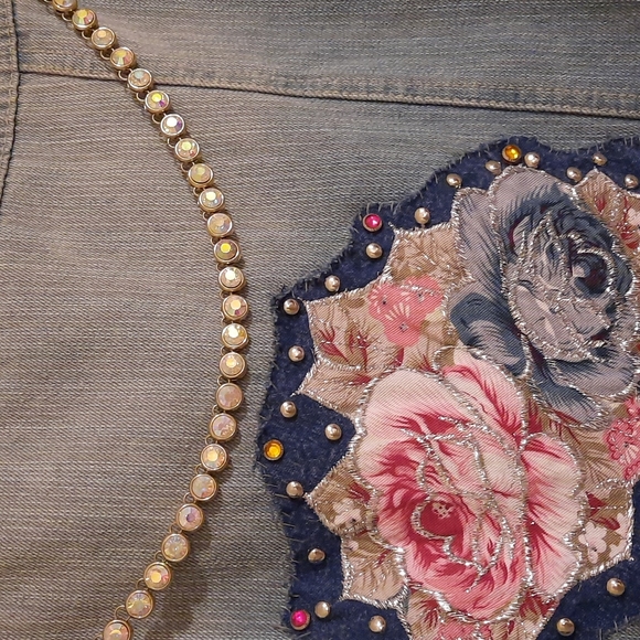 Sparkle, denim, roses, Vest 2x or great as oversize vest for l/xl rock n roll - Picture 3 of 8